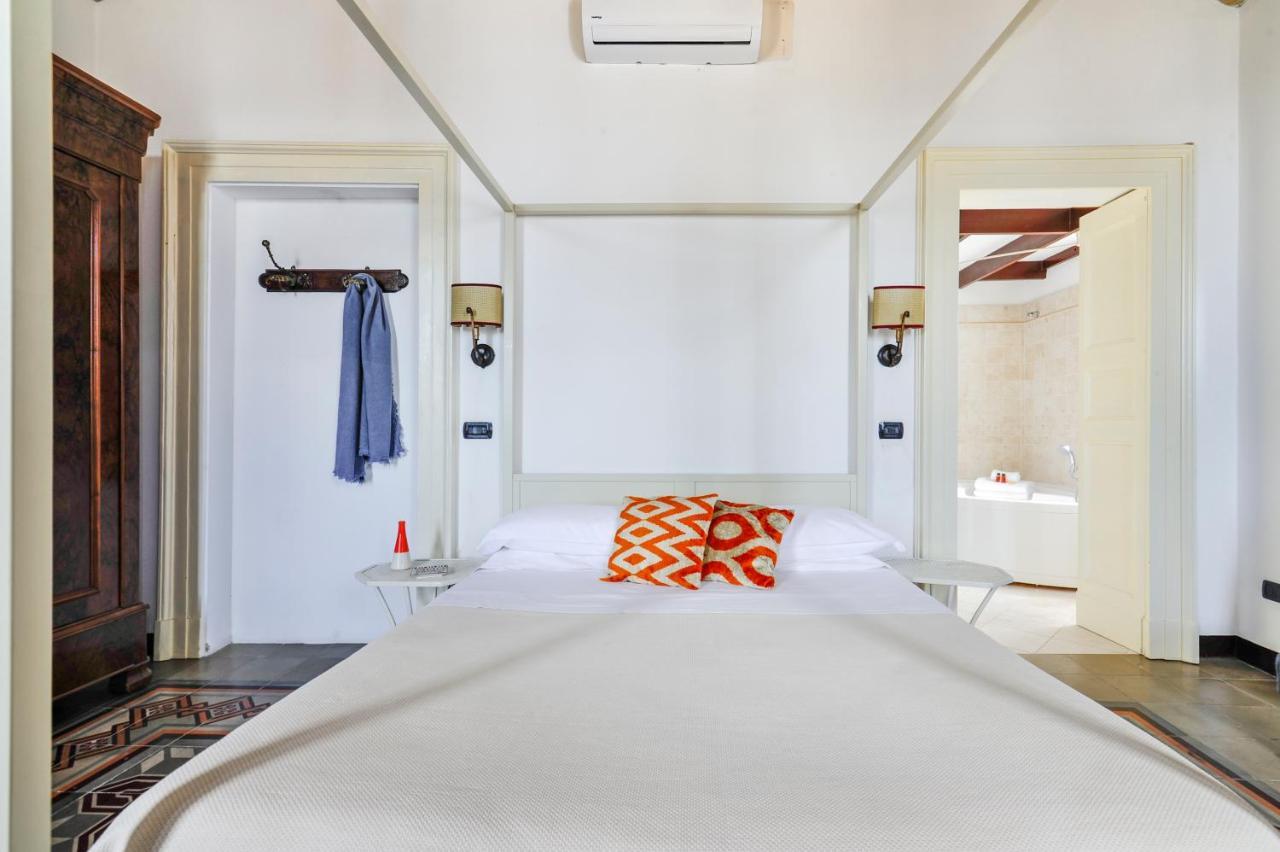 Castriota19 - Jacuzzi Room & Apartment Sit Λέτσε Εξωτερικό φωτογραφία