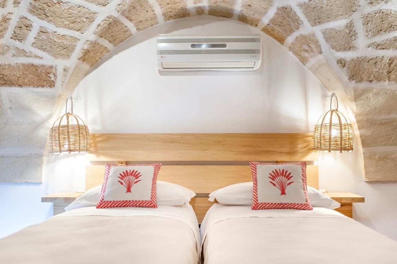 Castriota19 - Jacuzzi Room & Apartment Sit Λέτσε Εξωτερικό φωτογραφία